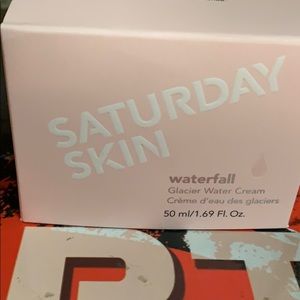 Saturday Skin waterfall glacier water cream